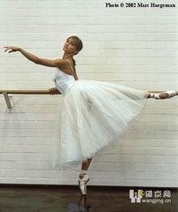 开心舞蹈成人班视频,快乐起舞——开心舞蹈成人班精彩瞬间回顾