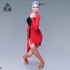 女成人开衫毛衣视频讲解,女款开衫毛衣穿搭技巧解析